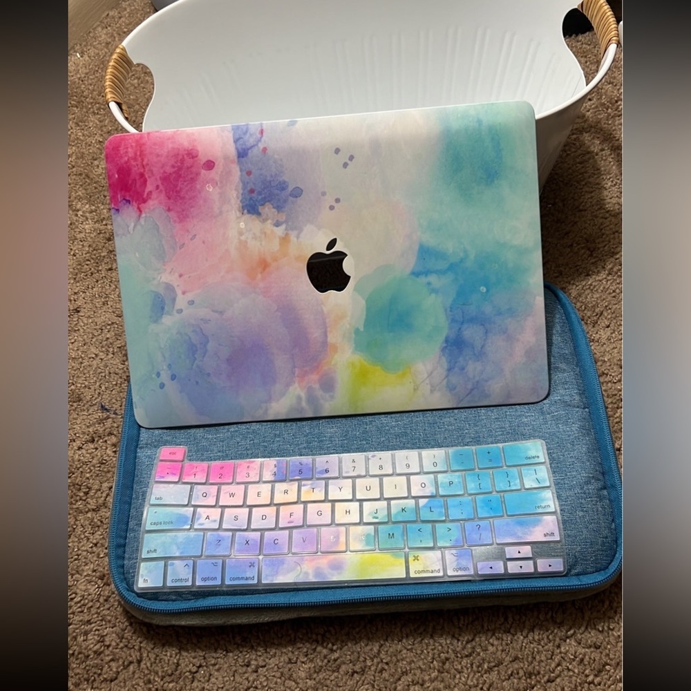 MacBook Pro 13in Case, Keyboard Skin and Soft Carrier